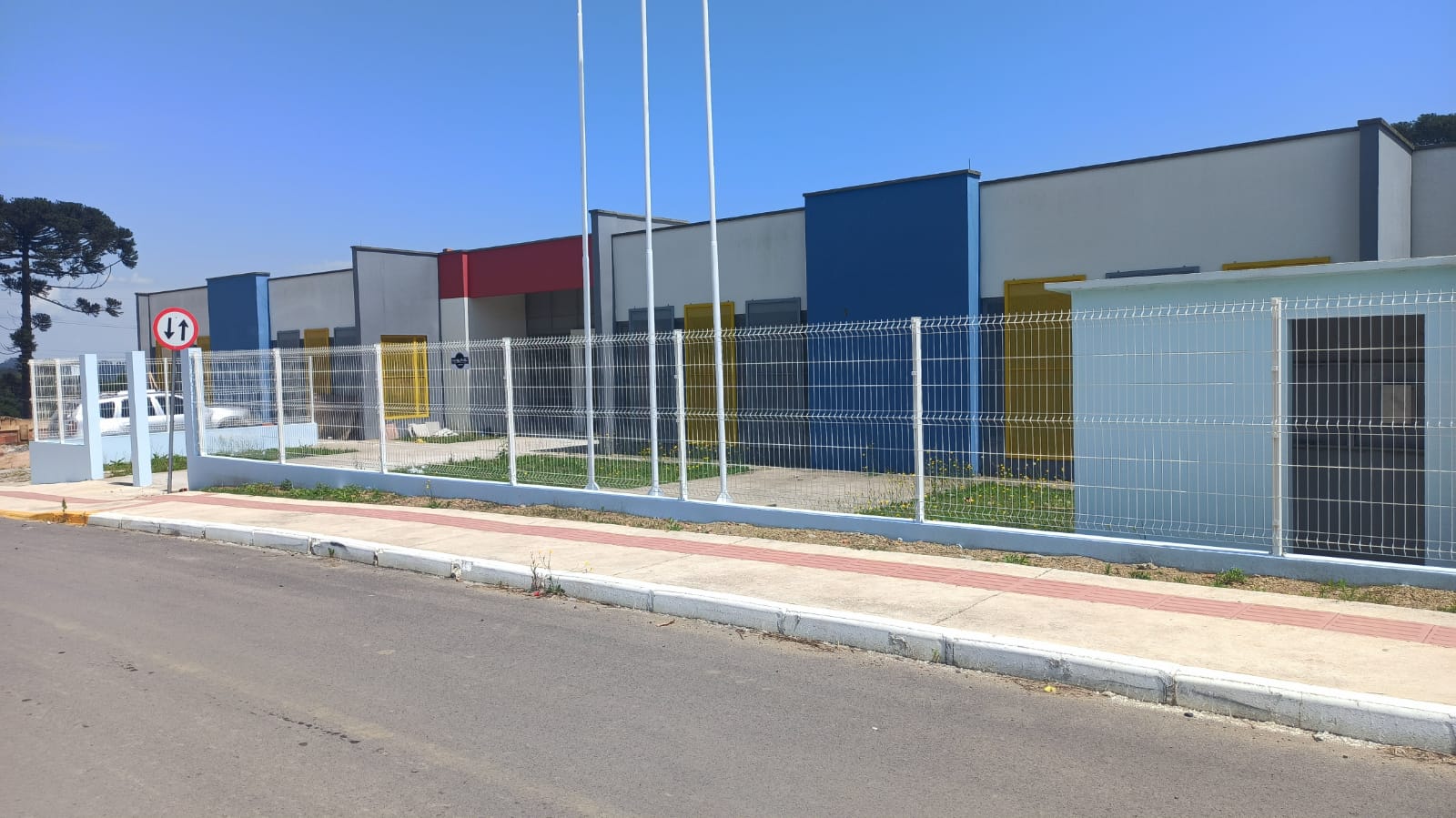 ​Prefeitura abre vagas para berçário 1 e 2 na nova creche do Novo Horizonte